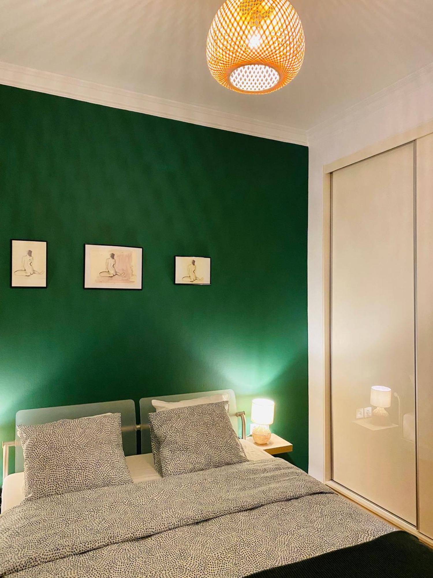 אתונה Antinoros Inn, Stylish Apartment,3' To Metro מראה חיצוני תמונה