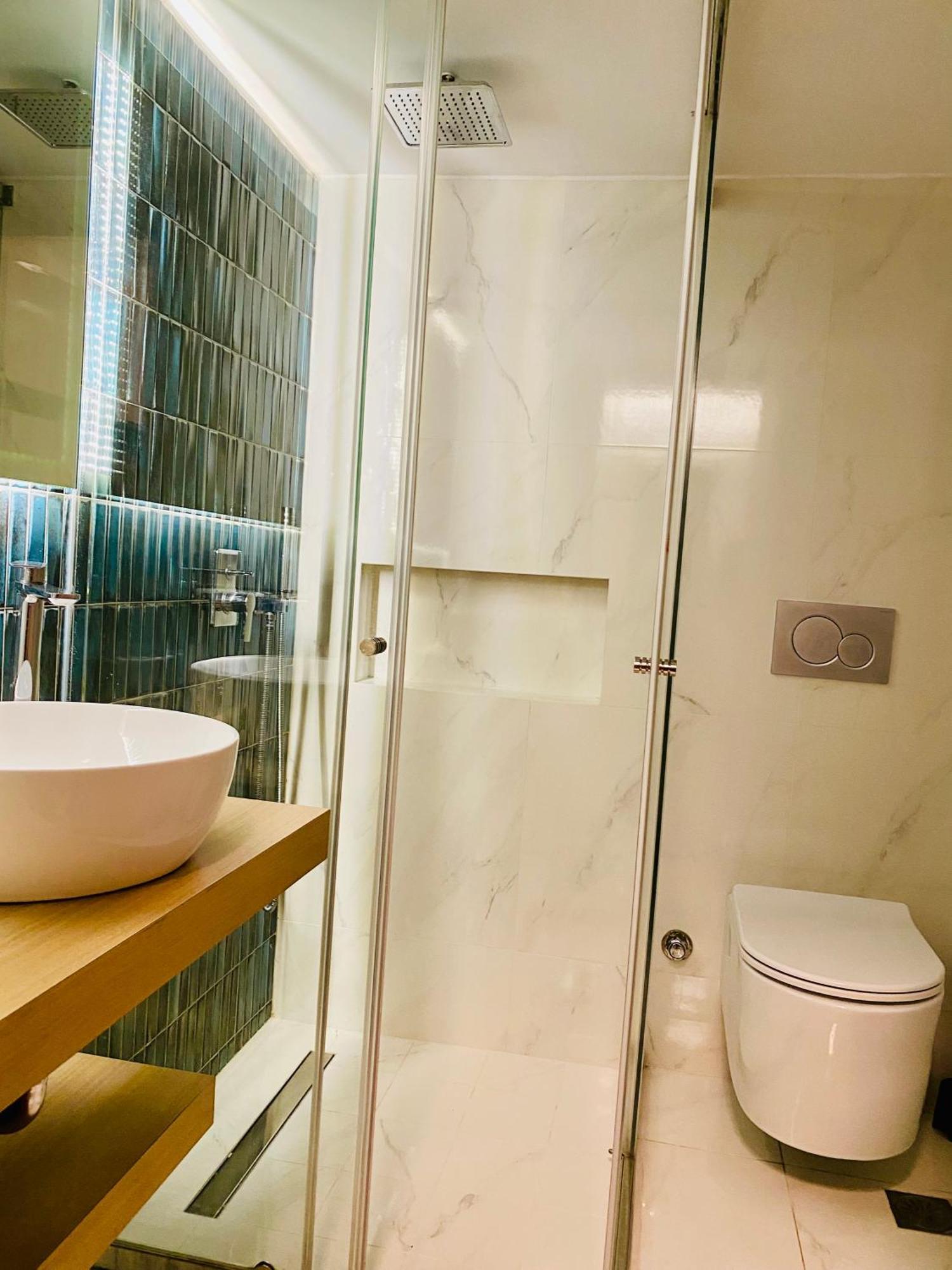 אתונה Antinoros Inn, Stylish Apartment,3' To Metro מראה חיצוני תמונה